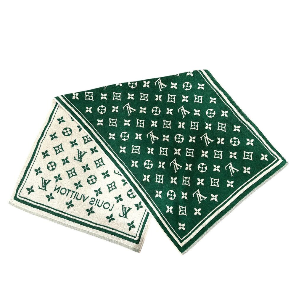 LOUIS VUITTON Beach Bath Towel Blanket Monogram Green Reversible - EUC w/BOX